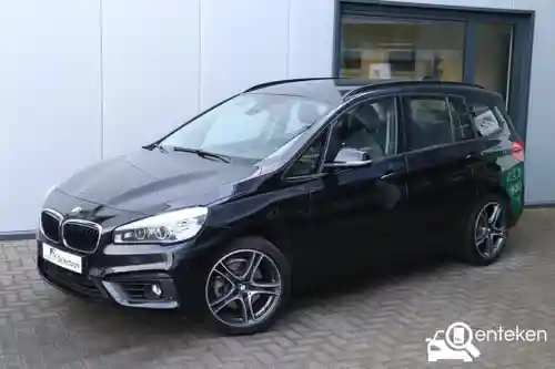 BMW 218i Gran Tourer 2016