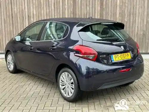 Peugeot 208 1.6 BlueHDi 100 2017