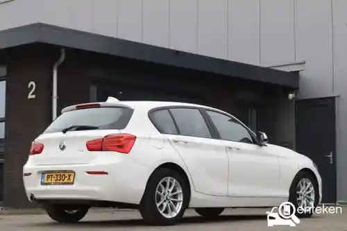 BMW 118i 2017
