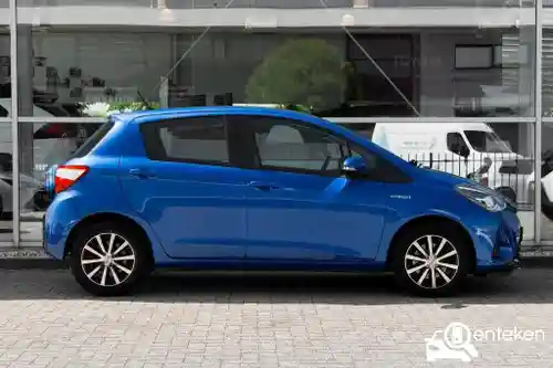 Toyota Yaris 1.5 Hybrid 2017