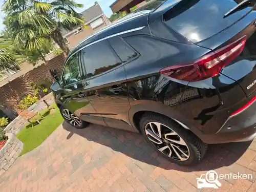 Opel Grandland X 1.2 DI Turbo 2017