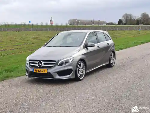 Mercedes-Benz B 180 2017
