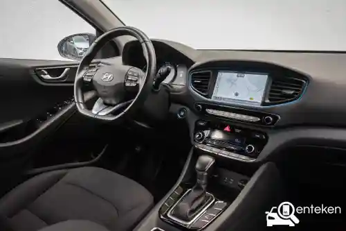 Hyundai IONIQ Hybrid 2017
