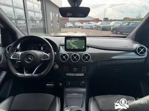 Mercedes-Benz B 180 2017