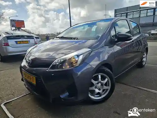Toyota Yaris 1.5 Hybrid 2012