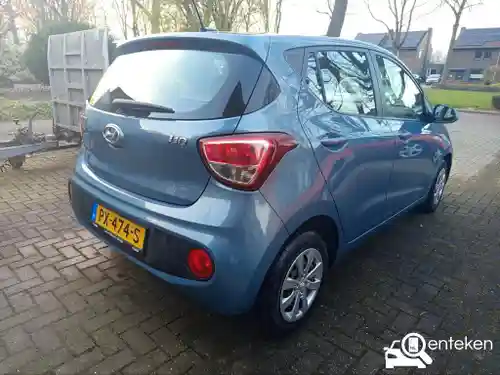 Hyundai i10 1.0 blue 2018