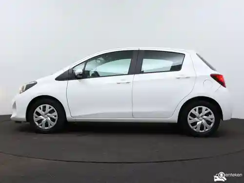 Toyota Yaris 1.0 2016