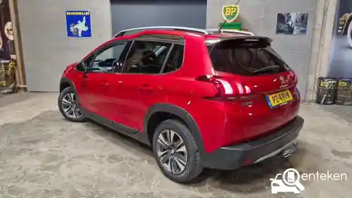 Peugeot 2008 1.2 PureTech 110 2017