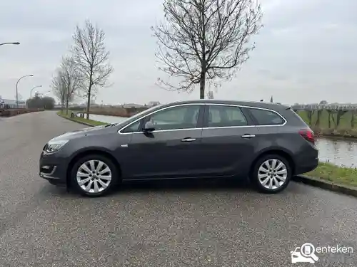 Opel Astra Sports Tourer 1.4 Turbo ecoFlex 2013