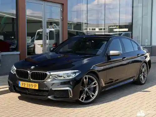 BMW M550i 2017