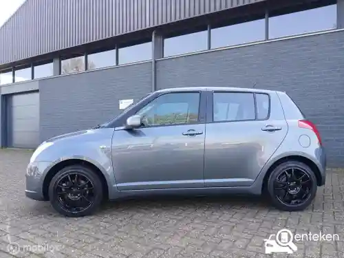 Suzuki Swift 1300 2007
