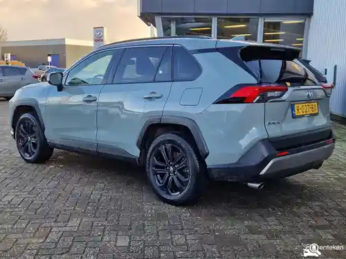 Toyota RAV4 2.5 Hybrid 2022
