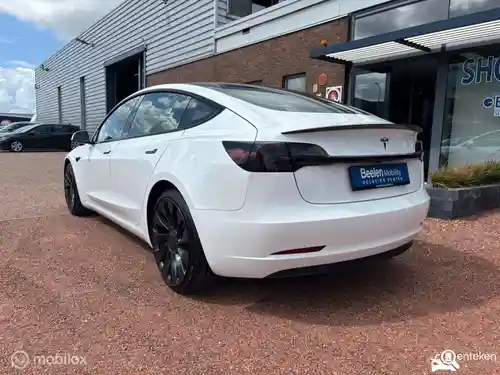 Tesla Model 3 Performance 2021