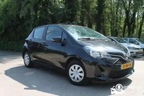 Toyota Yaris 1.0 2015