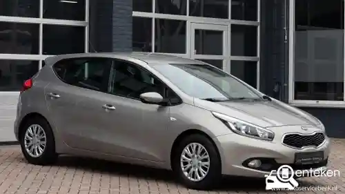 KIA cee´d 1.4 2012