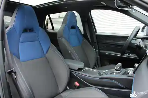 Lynk & Co 01 1.5TD PHEV 2022