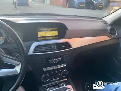 Mercedes-Benz C 200 CDI BlueEFFICIENCY 2011