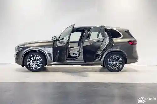 BMW X5 xDrive45e 2022