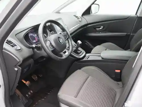 Renault Grand Scénic TCe 140 GPF 2021