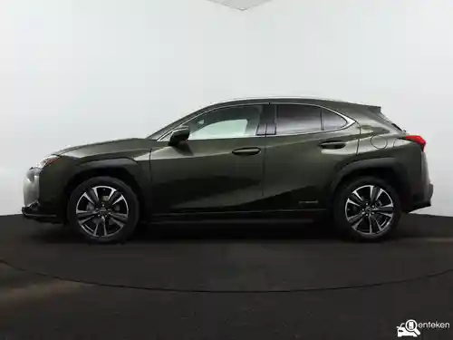 Lexus UX 250h 2022