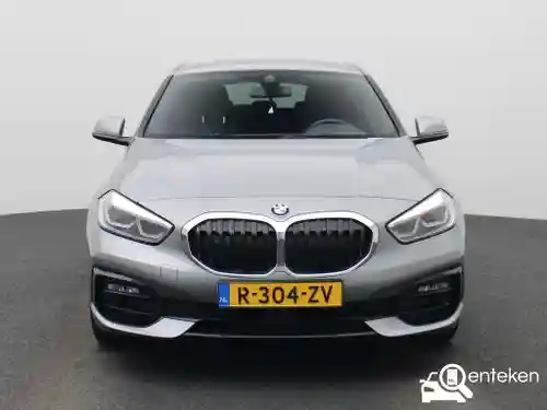 BMW 118i 2023
