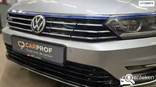 VW Passat Variant GTE 2017