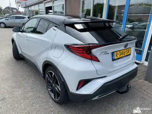 Toyota C-HR 1.8 Hybrid 2022