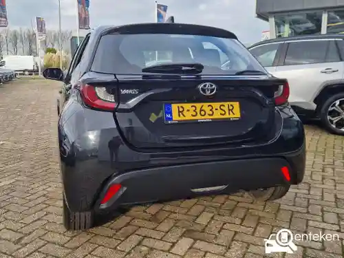 Toyota Yaris 1.0 2022