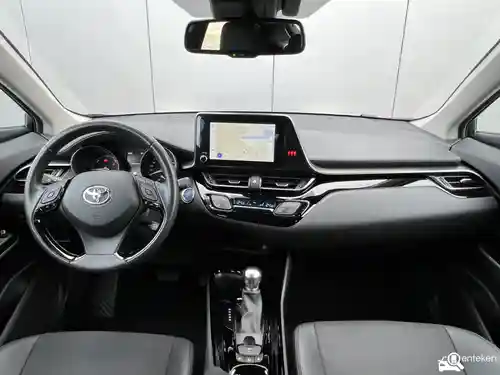 Toyota C-HR 1.8 Hybrid 2022