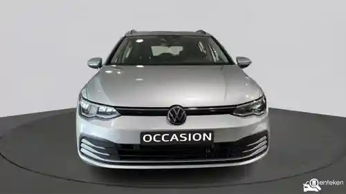 VW Golf Variant 1.0 eTSI 2021