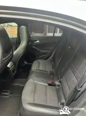 Mercedes-Benz A 200 2015