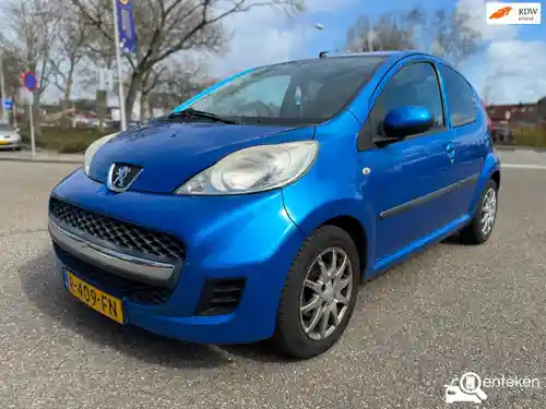 Peugeot 107 1.0 70 2011