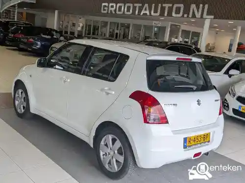 Suzuki Swift 1300 2008