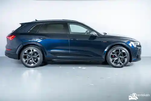 Audi e-tron S 2022