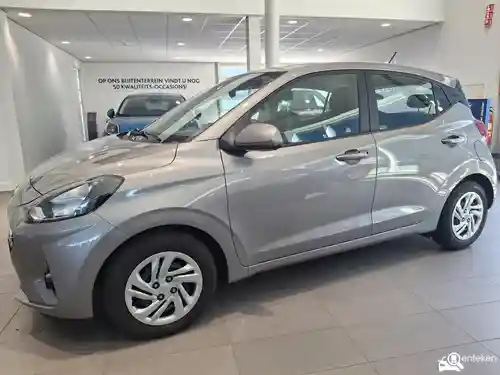 Hyundai i10 1.0 2022