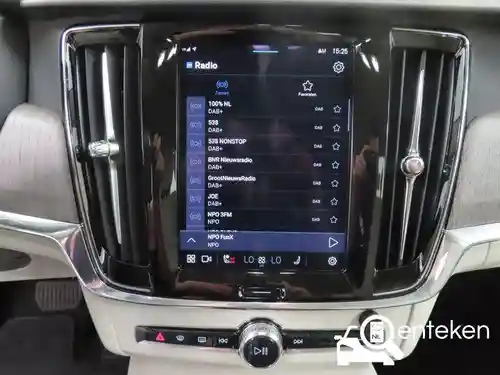 Volvo V90 T6 2022