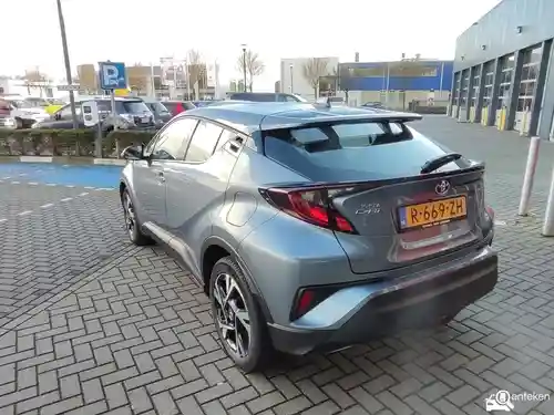 Toyota C-HR 1.8 Hybrid 2023