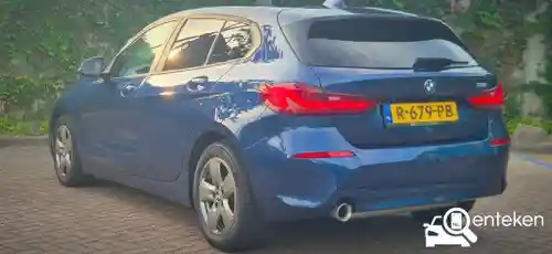 BMW 118i 2022