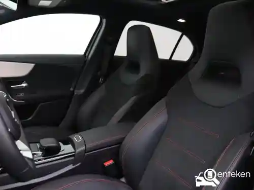 Mercedes-Benz A 180 2022