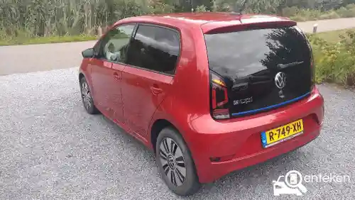 VW e-up! 2021