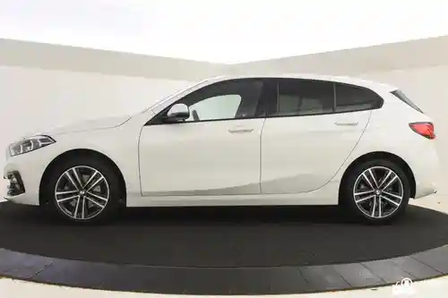 BMW 118i 2022