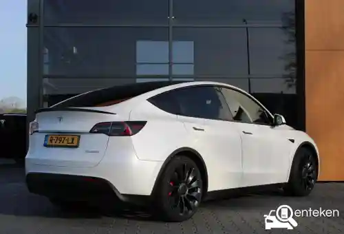 Tesla Model Y Maximum Range 2022