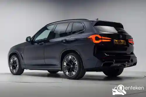 BMW iX3 2022