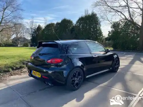 Alfa Romeo 147 2.0 16V T.Spark 2005