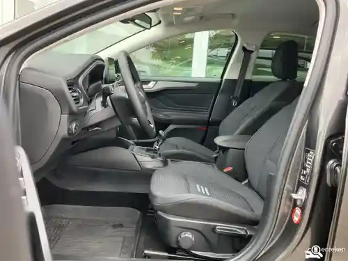 Ford Focus 1.0 EcoBoost Hybrid 2022