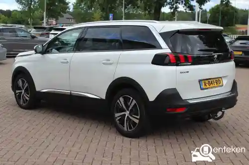 Peugeot 5008 1.2 PureTech 130 2018
