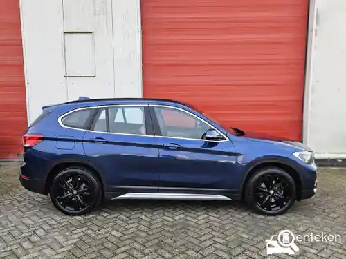 BMW X1 sDrive18i 2021