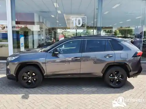 Toyota RAV4 2.5 Hybrid 2022