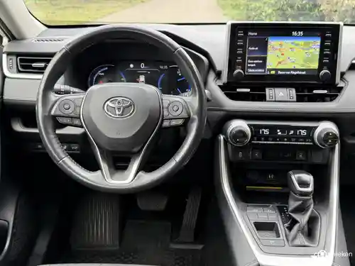 Toyota RAV4 2.5 Hybrid 2019