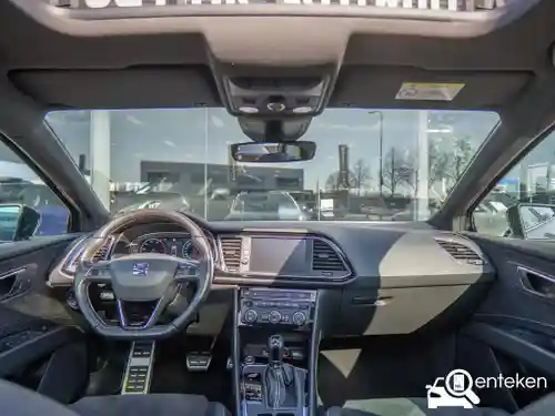 SEAT Leon ST Cupra 300 2018